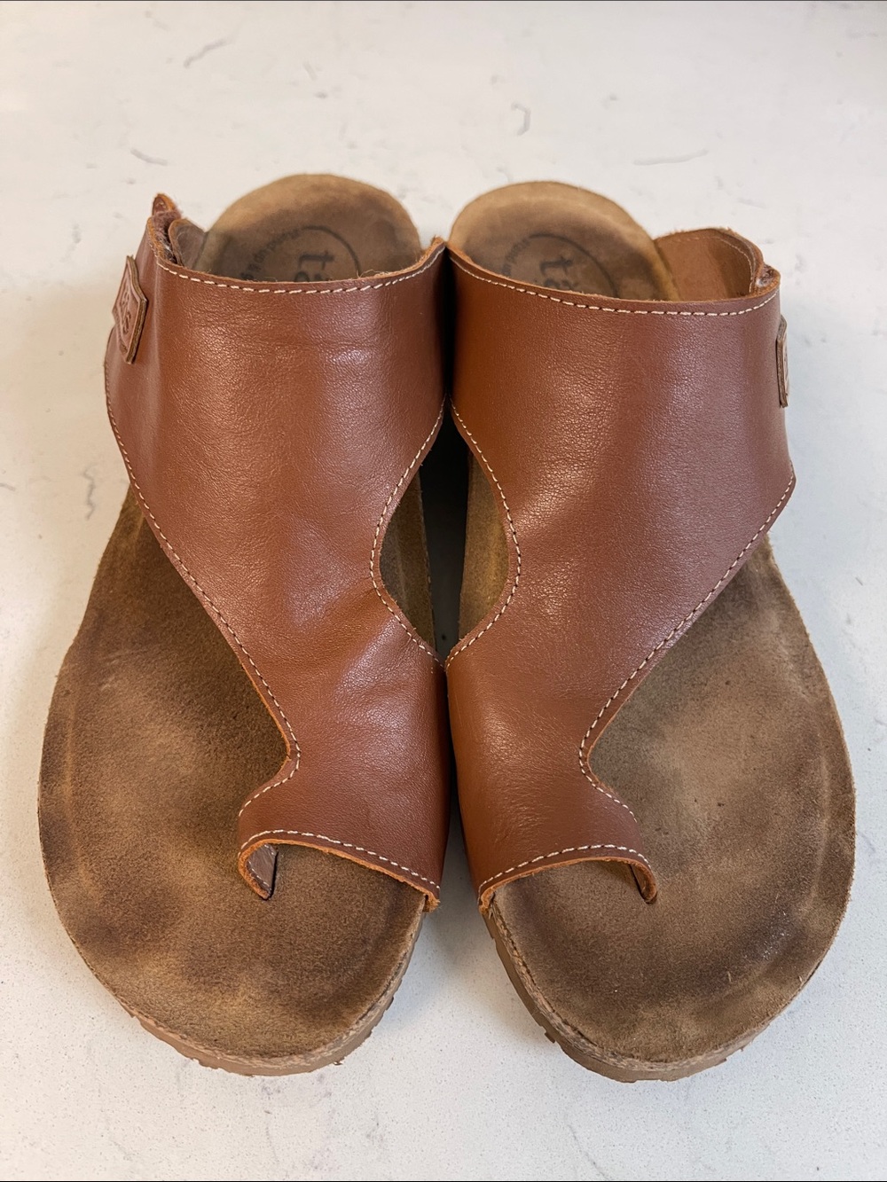 Taos Footwear Womens Loop Sandal Brandy Brown Colored Leather Upper Size Euro 38 - Picture 3 of 17